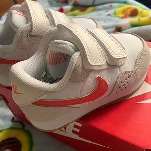 NIKE MD VALIANT (TDV)